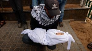 Israeli fire in Gaza kills 17; IDF soldier dies after in militant attack